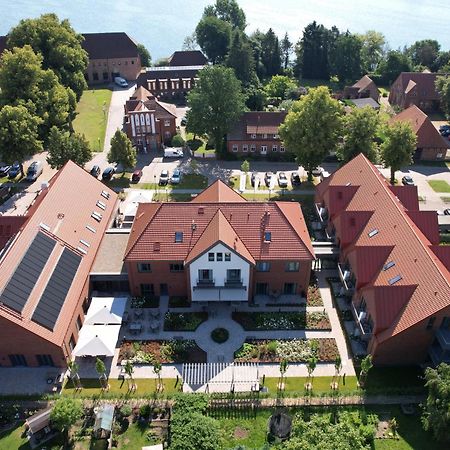 Seehotel Zarrentin Zarrentin am Schaalsee Luaran gambar